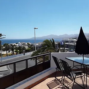 central-seaview-apartment-puerto-del-carmen.in-canary-islands.com/